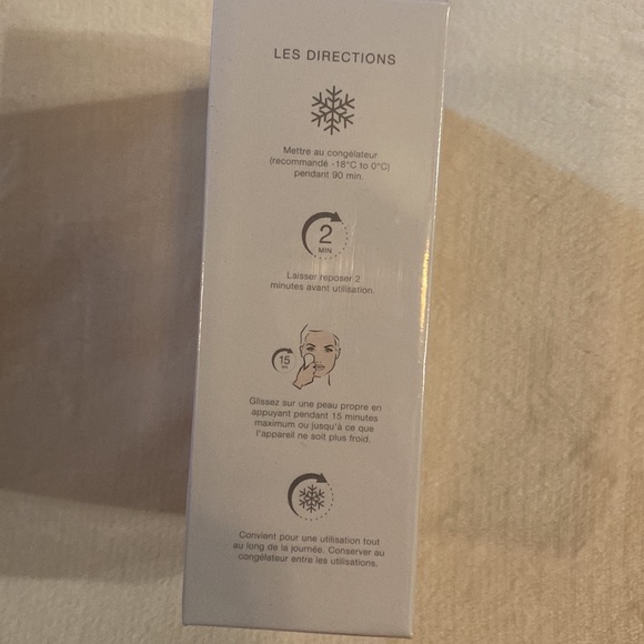 Skin Inc Cryo-Ice Sake Roller - Picture 4 of 7